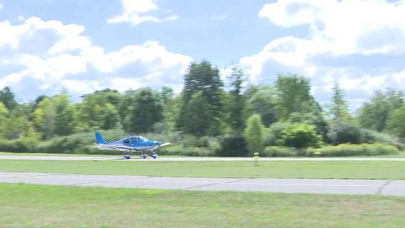 Teens on e-bikes in Oakland County causes pilot to abort landing at runway