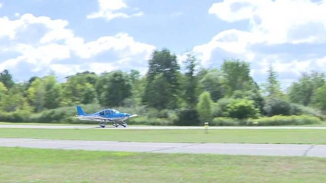 Teens on e-bikes in Oakland County causes pilot to abort landing at runway
