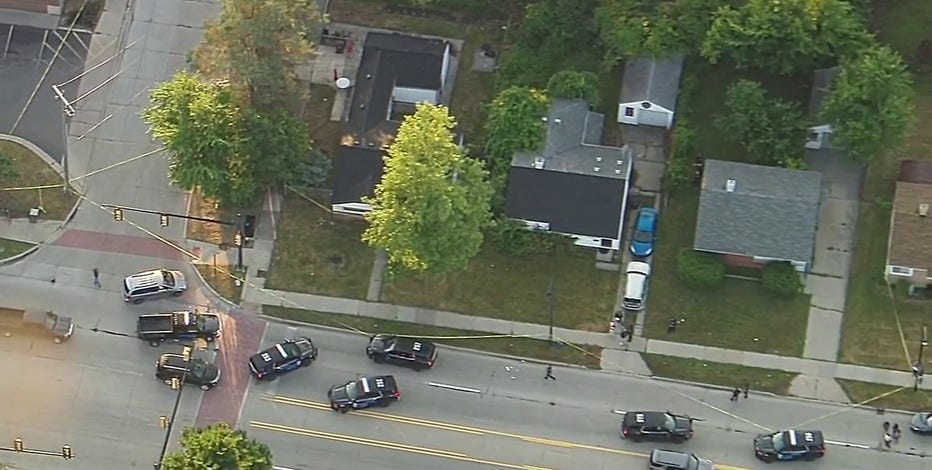 2 killed, 2 injured in Oak Park shooting at scene of house party