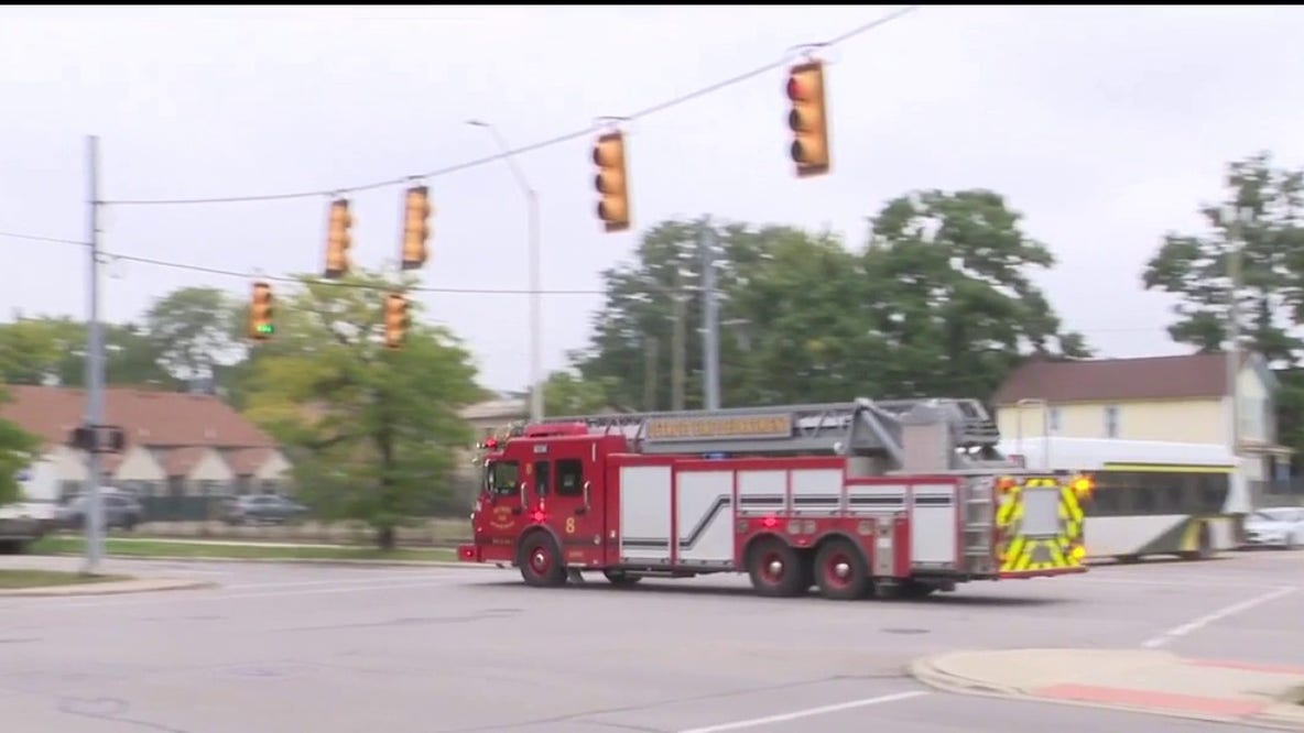 Detroit Fire Department uses new tech that turns traffic lights green as EMS vehicles approach