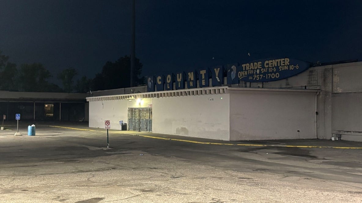 Man charged with murder after dispute at Warren flea market