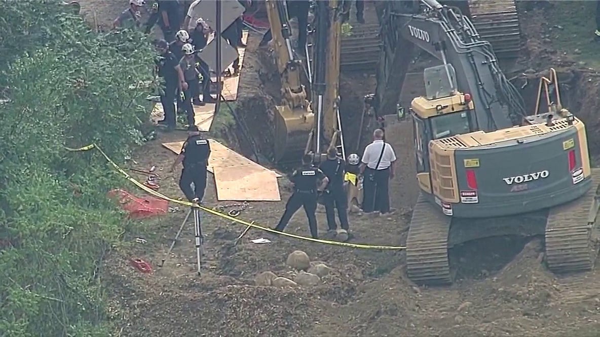 Oxford trench collapse rescue underway after worker gets trapped