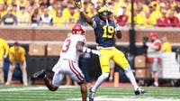 Michigan holds on to beat #11 Oklahoma 17-10