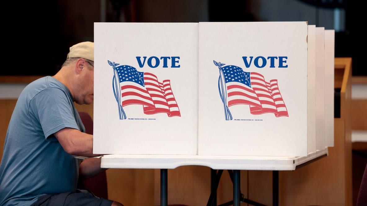 Early voting starts in Michigan Saturday as Obama visits Detroit, Trump in Port Huron