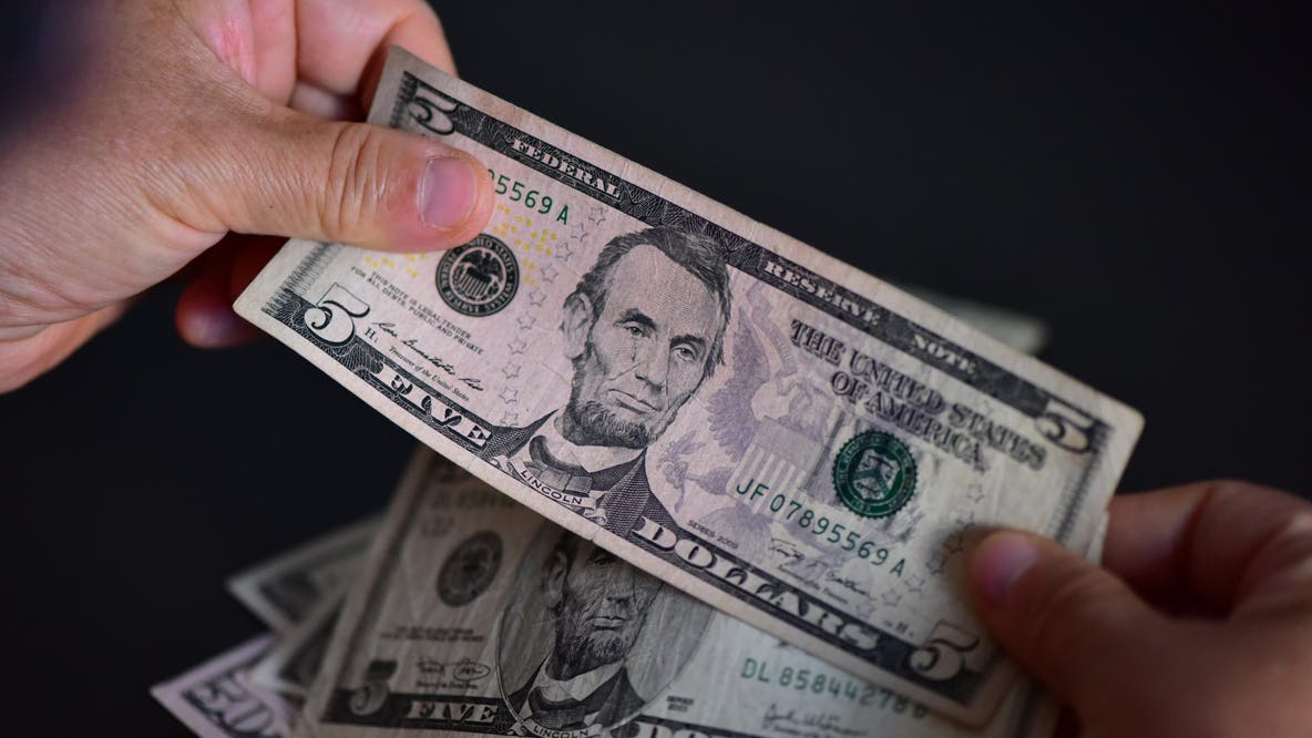 Survey: 52% of Midwesterners lack rainy day funds