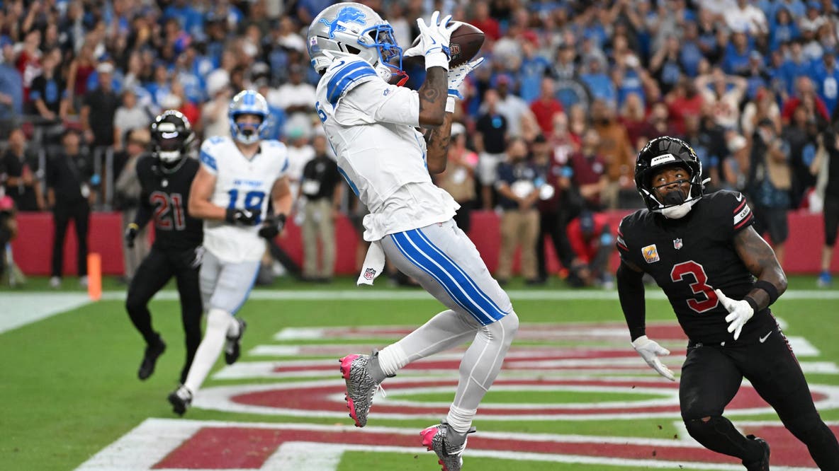 Lions dominate Cardinals behind hug days from Goff, Gibbs and Williams