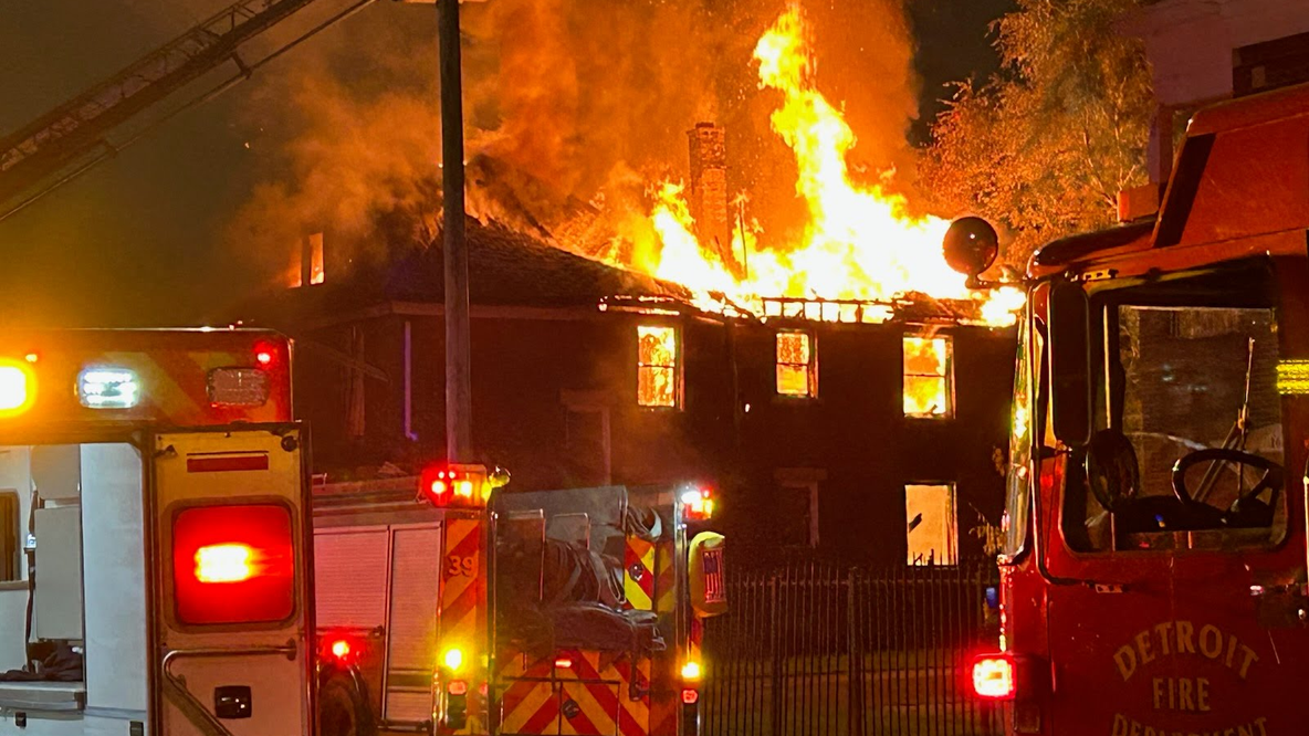 Detroit firefighters battle early morning blaze Monday
