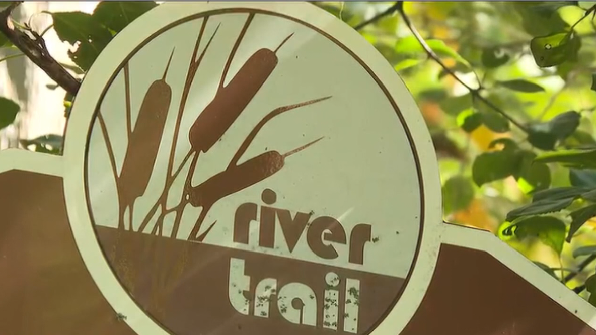 Lansing police investigating 5 deaths along river trail