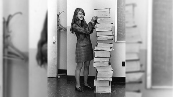 Margaret Hamilton, Apollo program pioneer and Midwest native, dies at 90