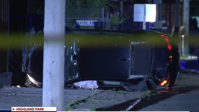 Rollover crash in Highland Park leaves driver with only minor injuries, police say