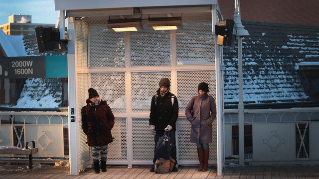 Chicago weather: Weekend plunge to subzero temps follows light city snowfall