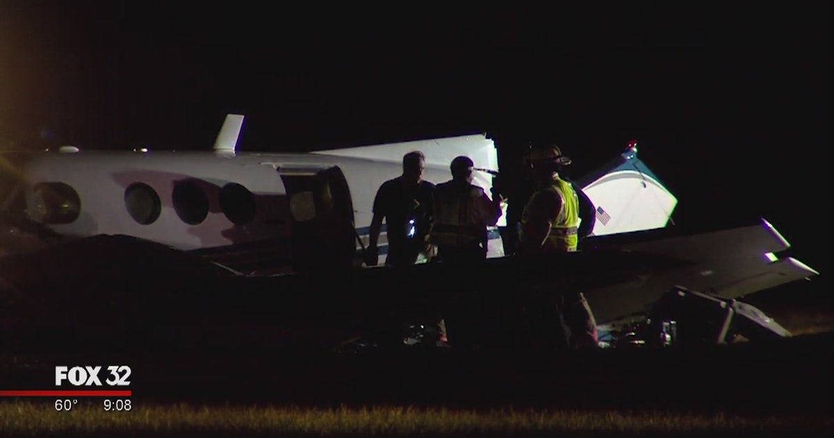 4 injured in small plane crash at Rockford's airport | FOX 32 Chicago