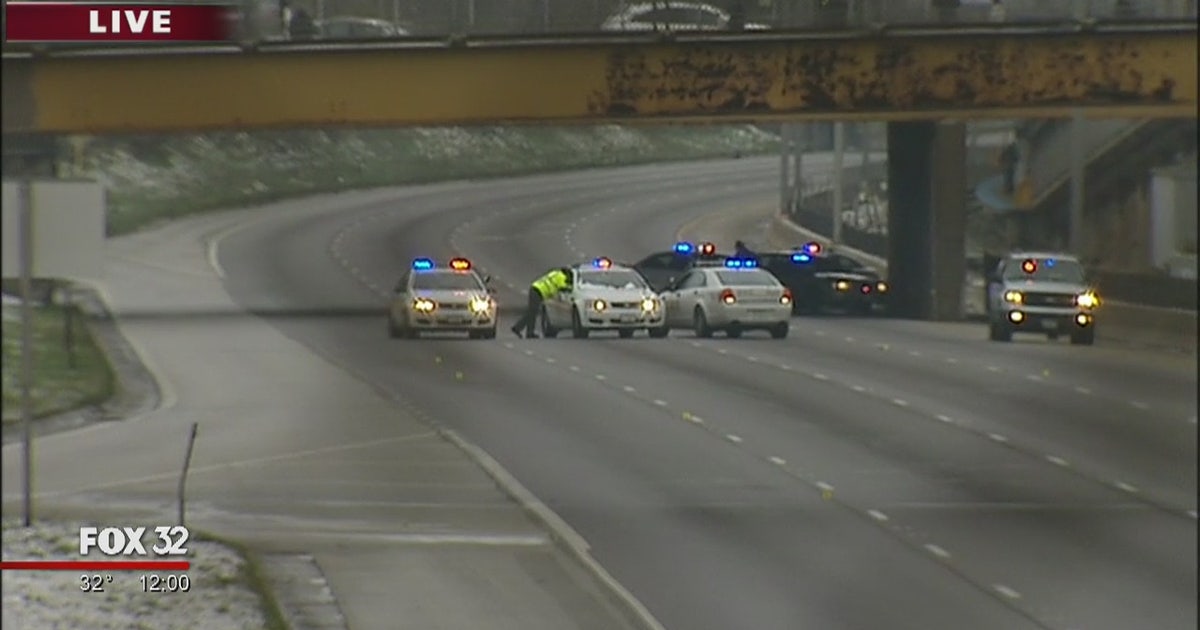 No injuries reported after shots fired on Eisenhower | FOX 32 Chicago