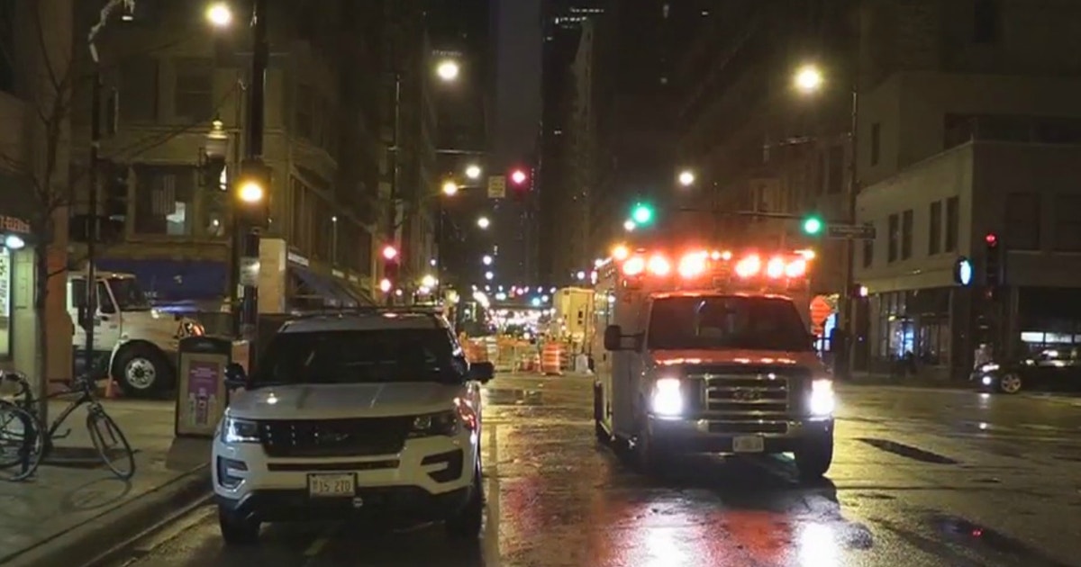 Man, 34, beaten, robbed in South Loop | FOX 32 Chicago