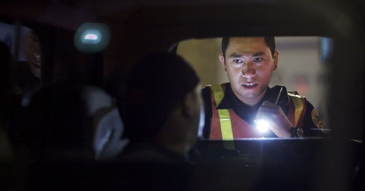Chicago police conducting roadside safety checks in Humboldt Park | FOX ...