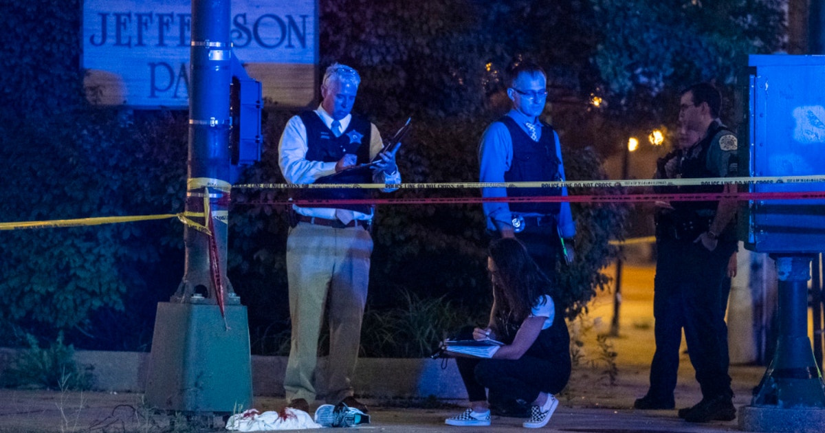 3 killed, 18 wounded Sunday in city shootings | FOX 32 Chicago