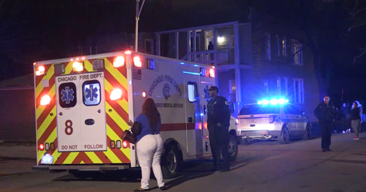 Police: 2 dead, 16 wounded in Chicago weekend shootings | FOX 32 Chicago