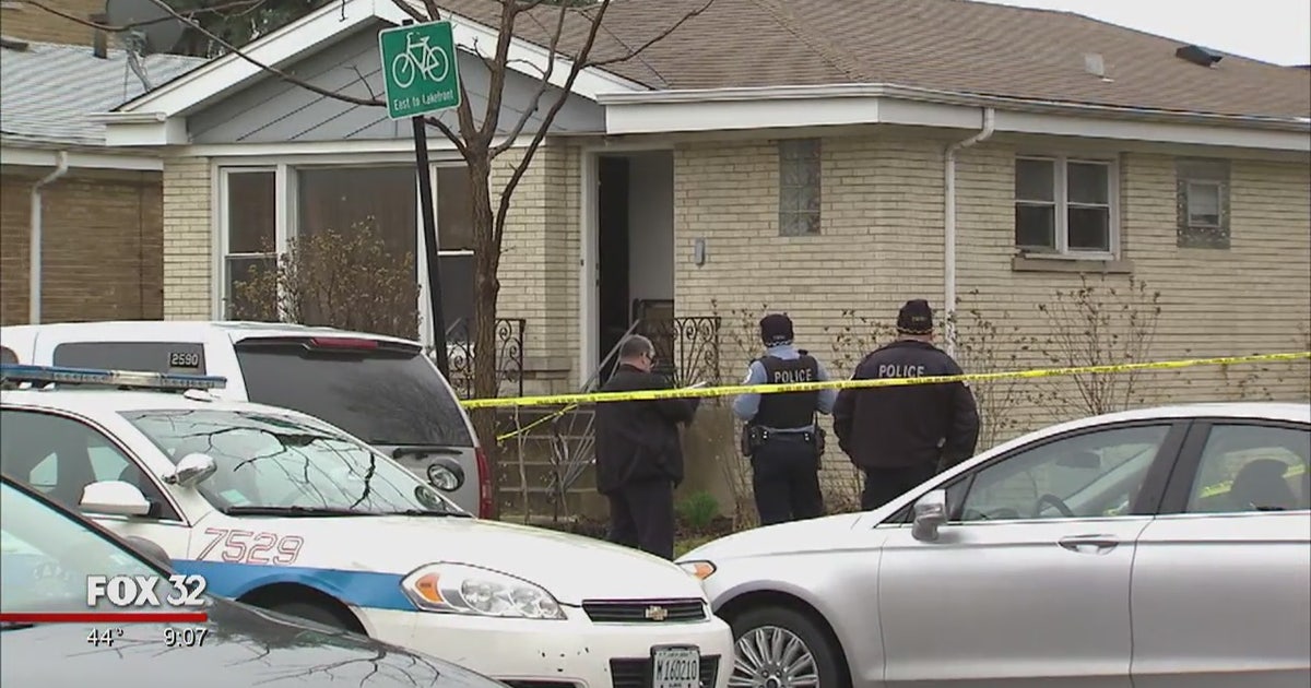 Chicago man pleads not guilty to weapons charge after raid | FOX 32 Chicago