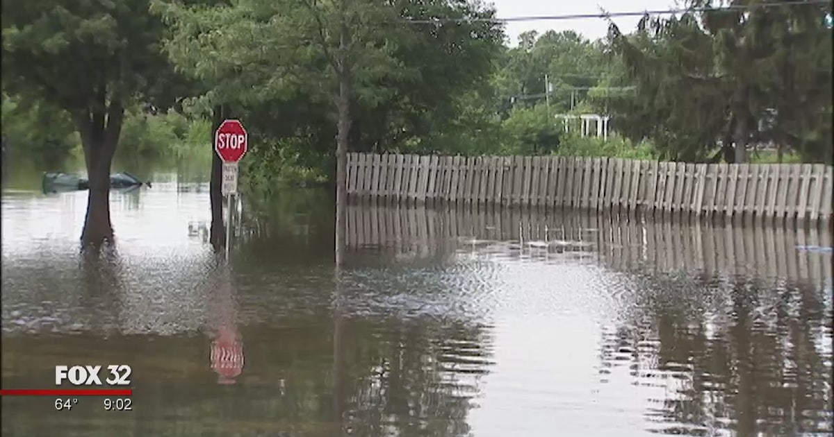 Residents along Fox River might have to evacuate as river crests ...