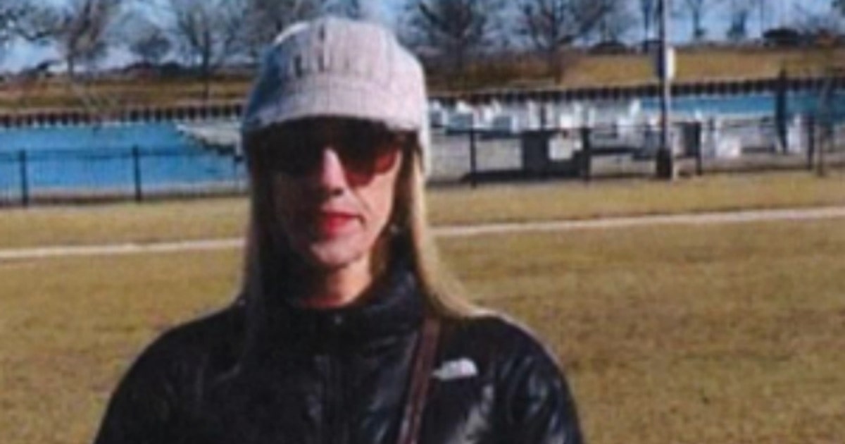 Police search for missing Chicago woman, 51 | FOX 32 Chicago