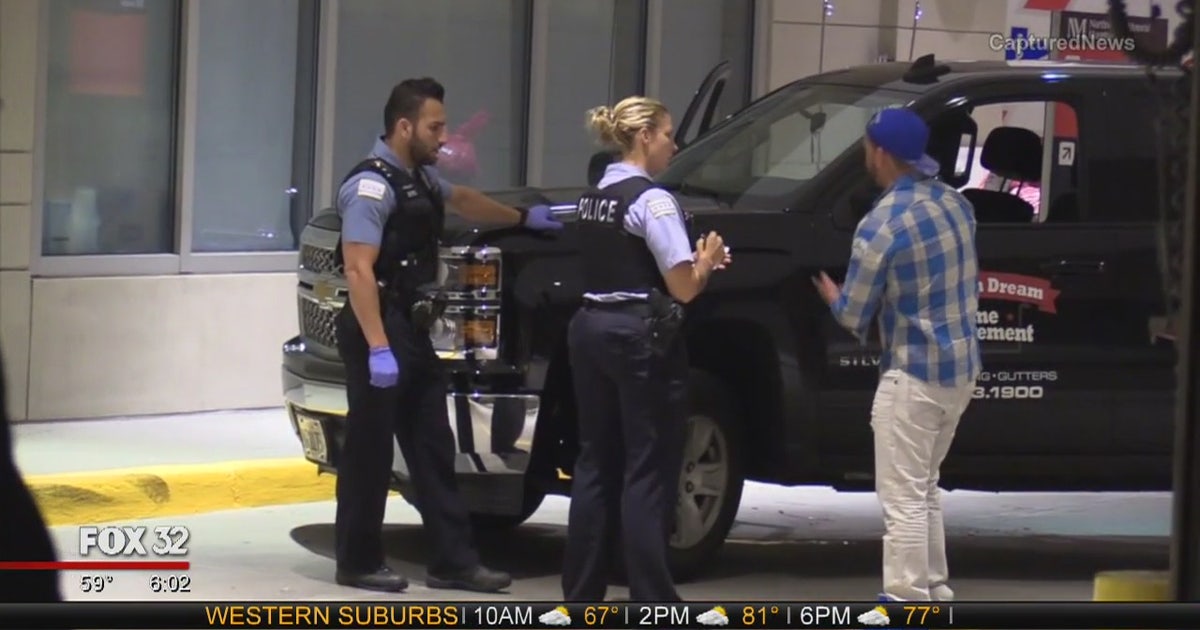 Police: Man killed, woman injured in South Loop shooting | FOX 32 Chicago