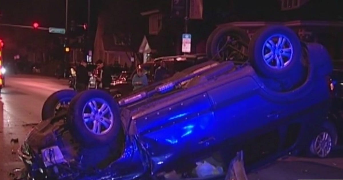 9 vehicles struck in Gage Park hit and run | FOX 32 Chicago