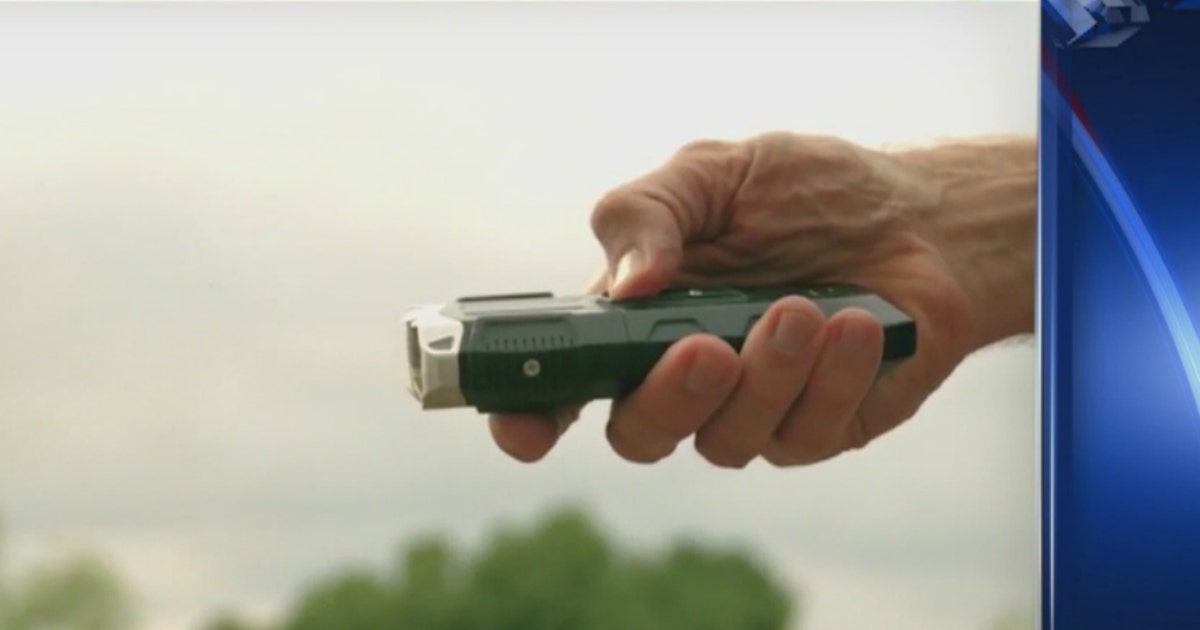 Suburban police officers test new restraint technology | FOX 32 Chicago