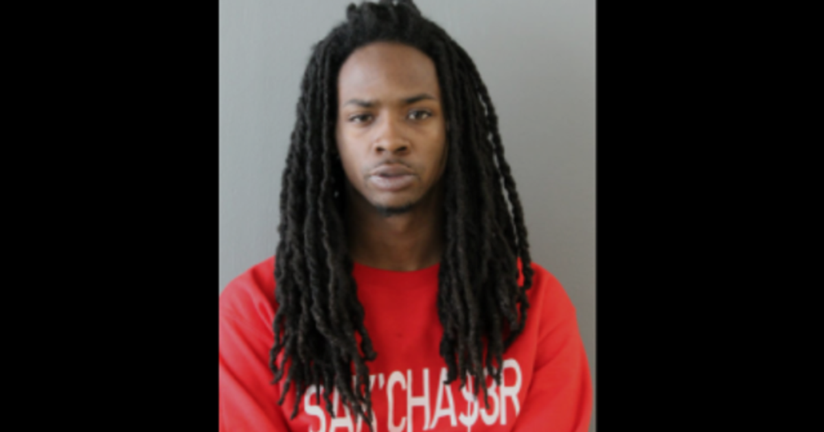 Man charged with attempted murder in Chicago shootout that wounded 3 ...