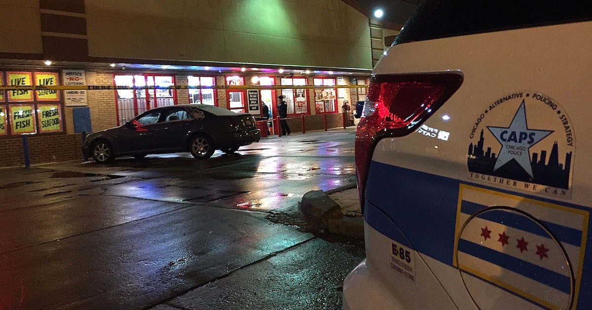 Police: 2 robbery suspects fatally shot at Auburn Gresham liquor store ...