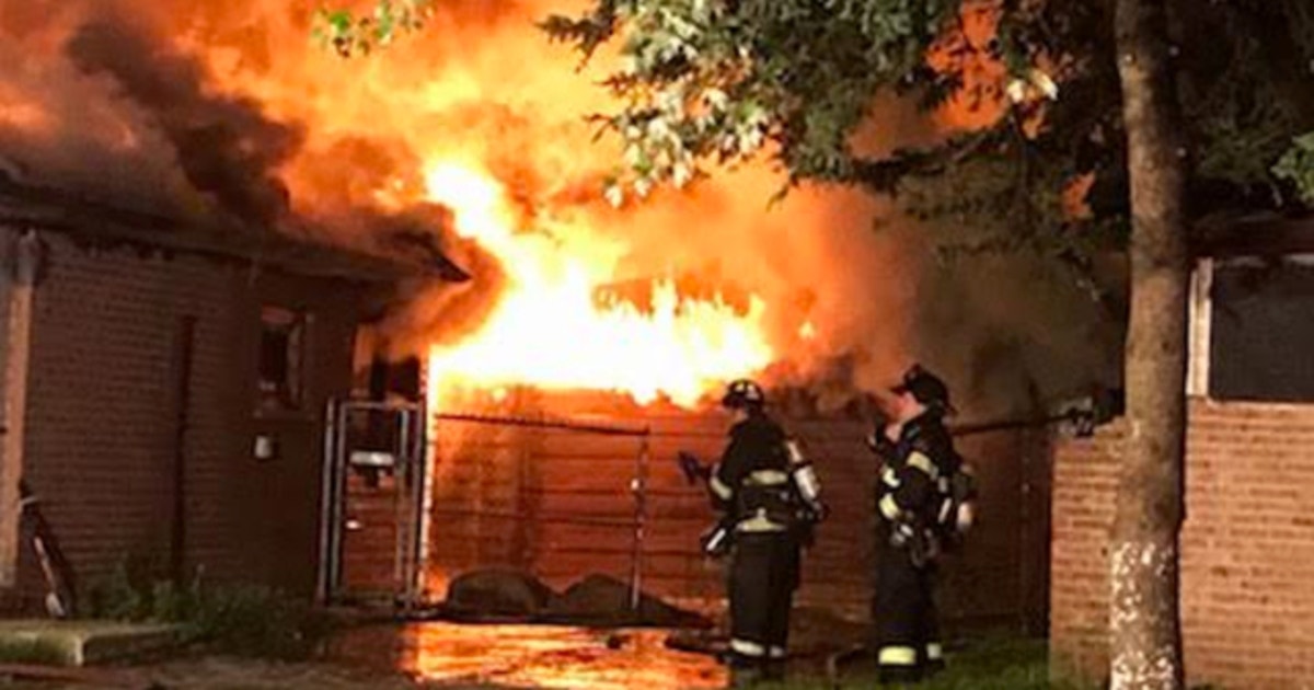 2 back to back fires break out in Markham | FOX 32 Chicago