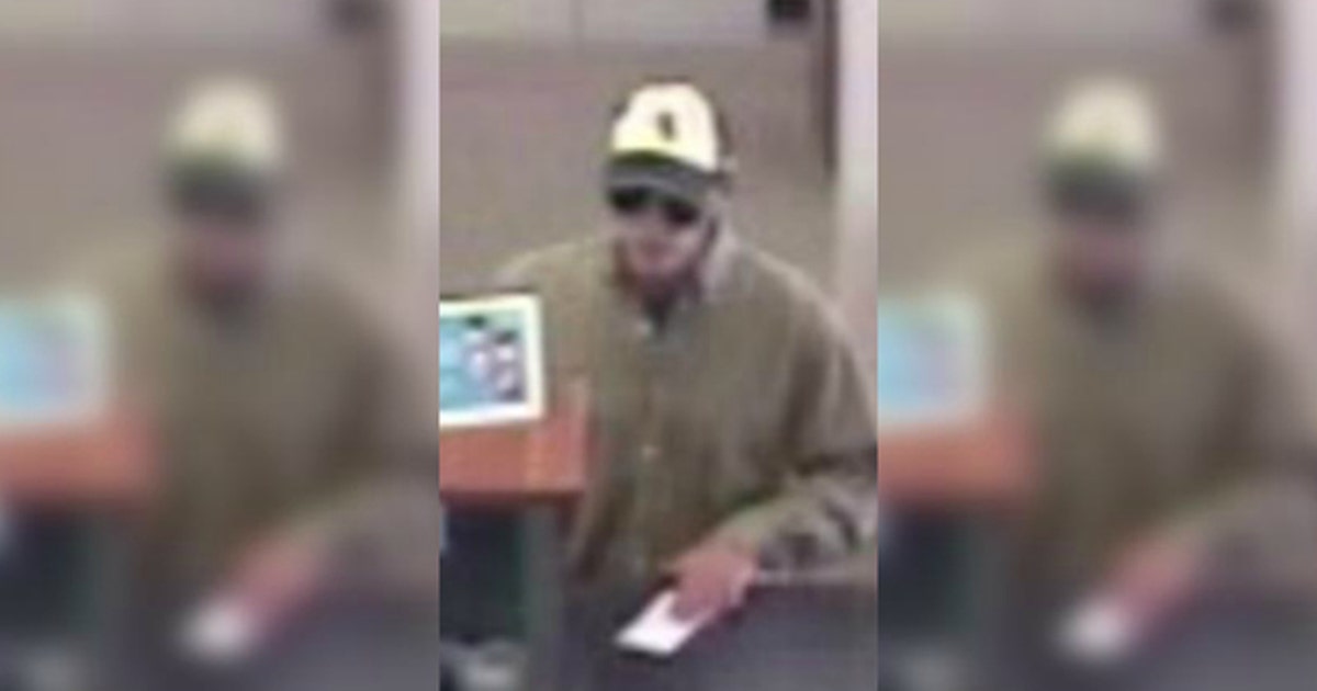 Elmhurst police talking to person of interest in bank robbery | FOX 32 ...