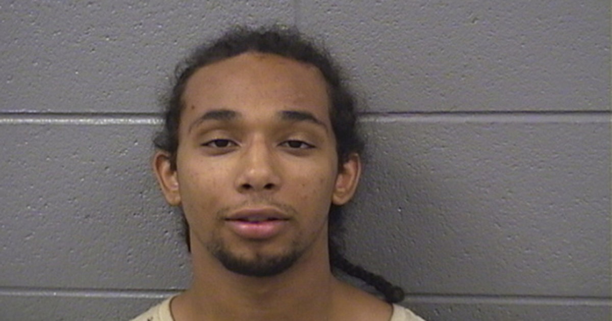 Fugitive arrested in Chicago, charged with Des Plaines burglary | FOX ...