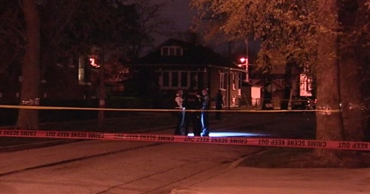 Two teenage boys shot — one fatally — in West Englewood | FOX 32 Chicago