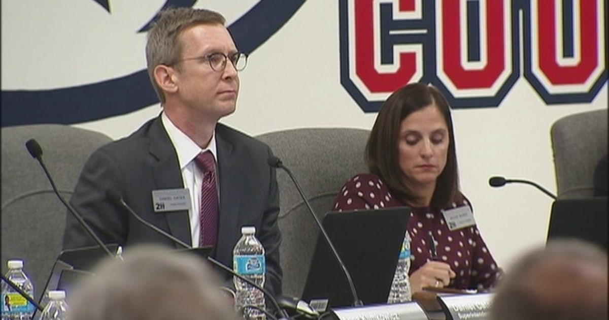 Transgender student who fought district gets locker room use | FOX 32 ...