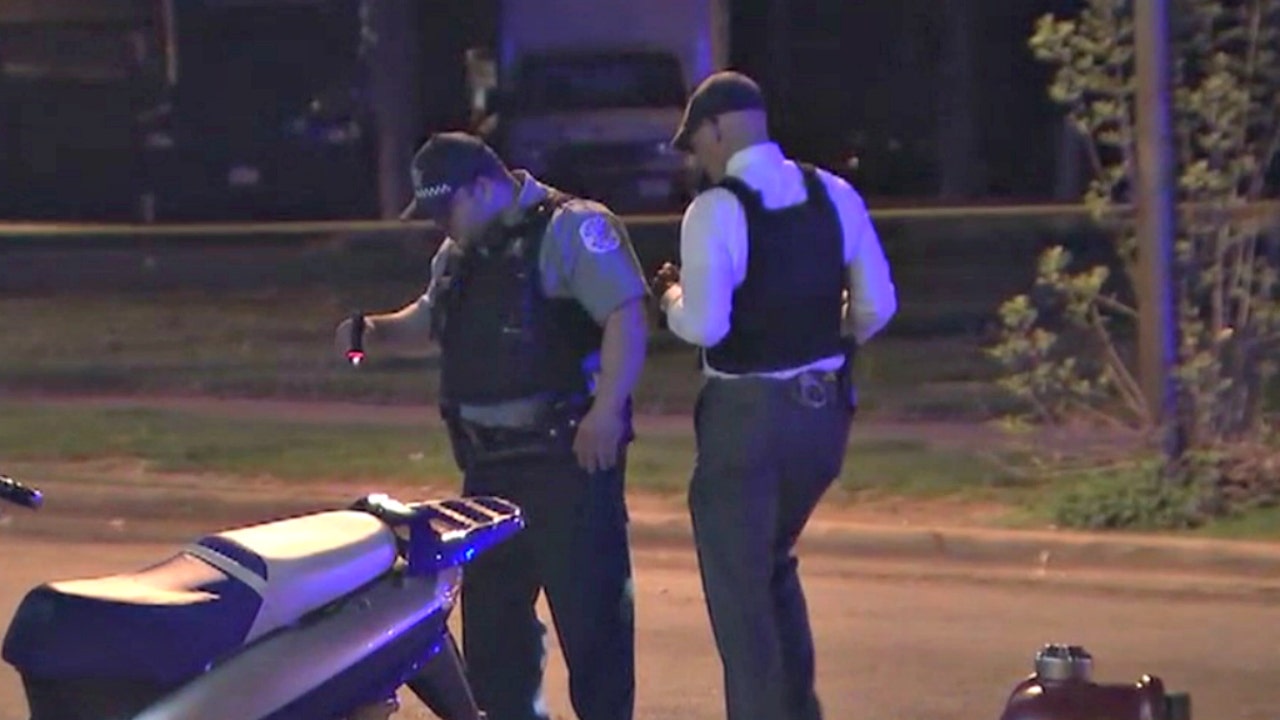 3 wounded, 1 critically, in Lawndale shooting