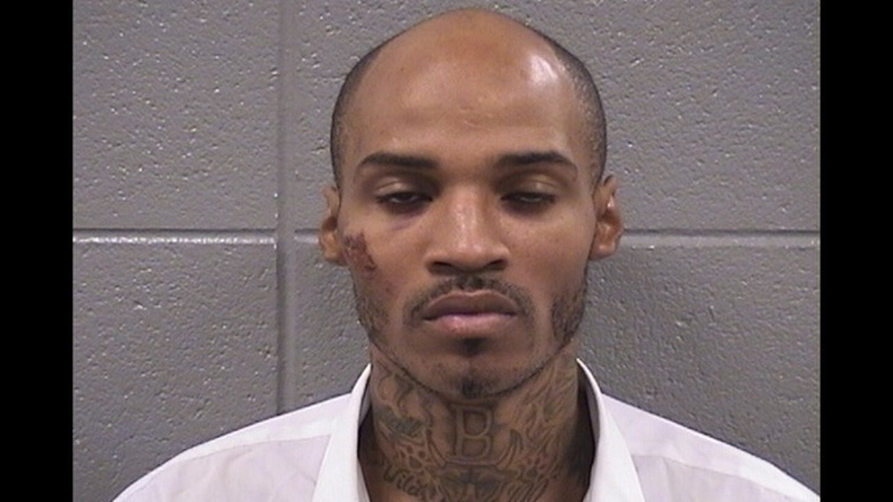 Man charged with stabbing girlfriend to death in Woodridge in October FOX 32 Chicago