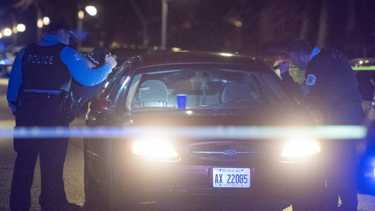 11 wounded — 2 fatally — in New Year's Eve shootings