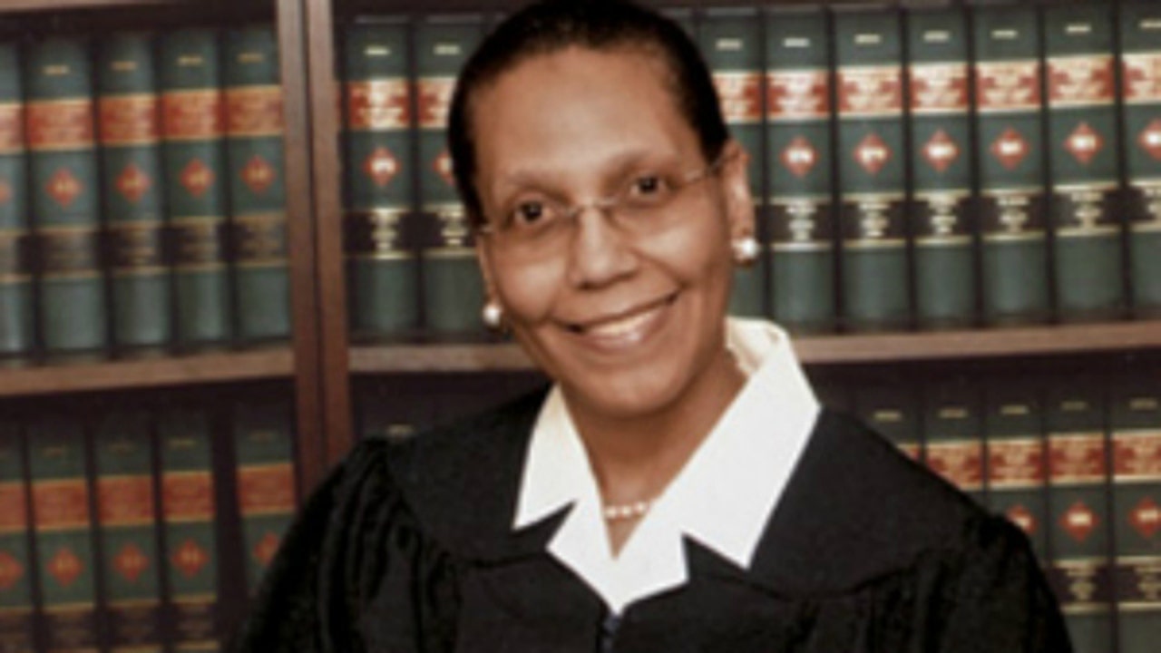 Judge on New York #39 s highest court found dead on Hudson River shore
