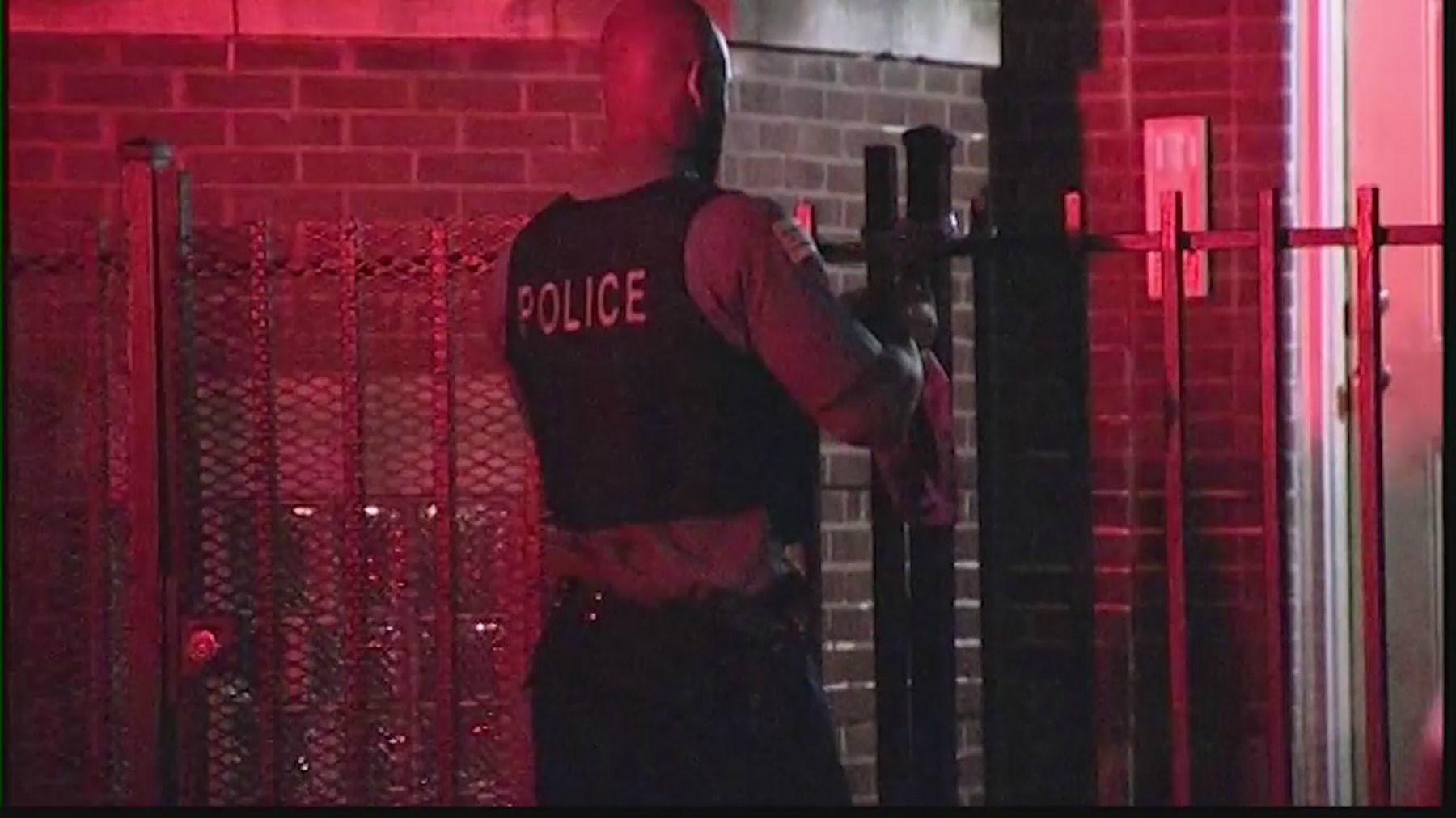 Man critically wounded in Christmas night shooting on Chicago's South Side