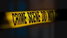 Gunman walks up, shoots man in West Englewood