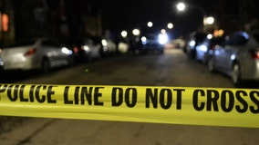 One person killed, another wounded in shootings just a block apart in the South Loop