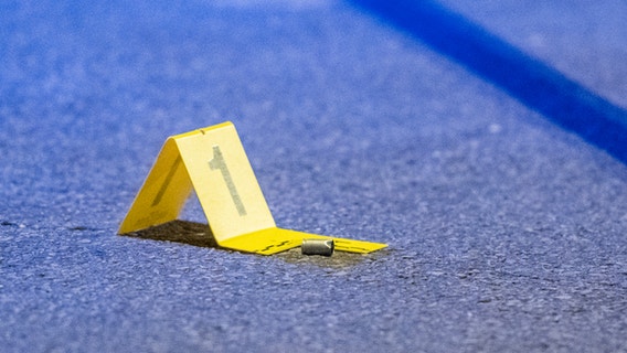 Man wounded in attempted carjacking in West Chesterfield