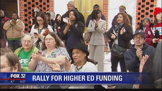 CSU students and politicans rally for funding