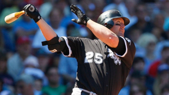 White Sox honor Hall of Famer Thome