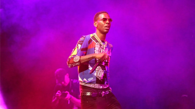 Thieves steal $500k in jewelry from rapper eating at Cracker Barrel