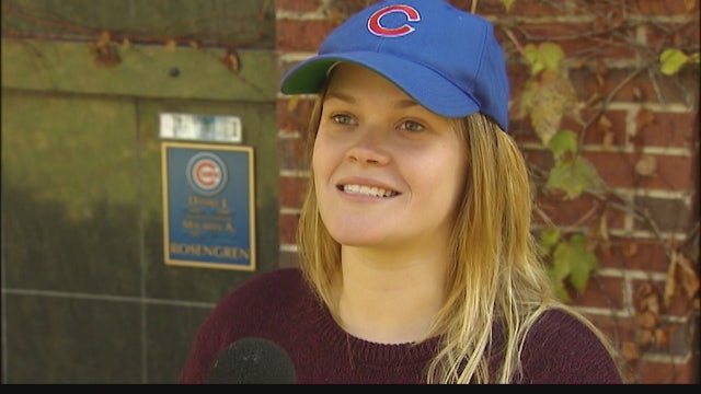 Cubs fans deliver good news to deceased loved ones at Chicago cemetery