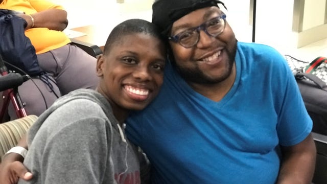 Woman gives friend a surprise gift: her kidney