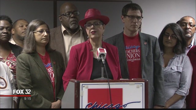 Chicago teachers, school officials look to avert strike