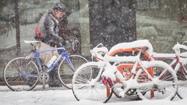 More snow Wednesday, 30-degree temps possible over weekend: NWS