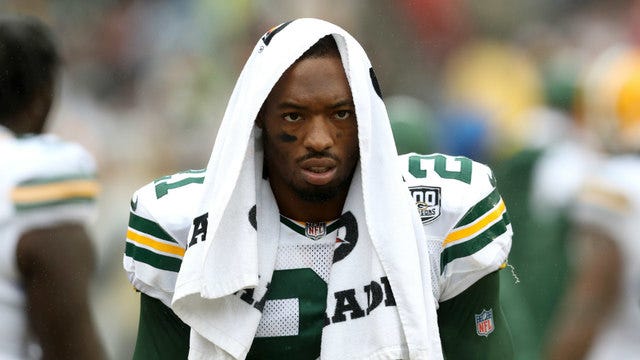 Chicago Bears defensive back Ha Ha Clinton-Dix has degree withheld over $1 debt